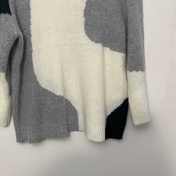 cow print sweater - Picture 2 of 2